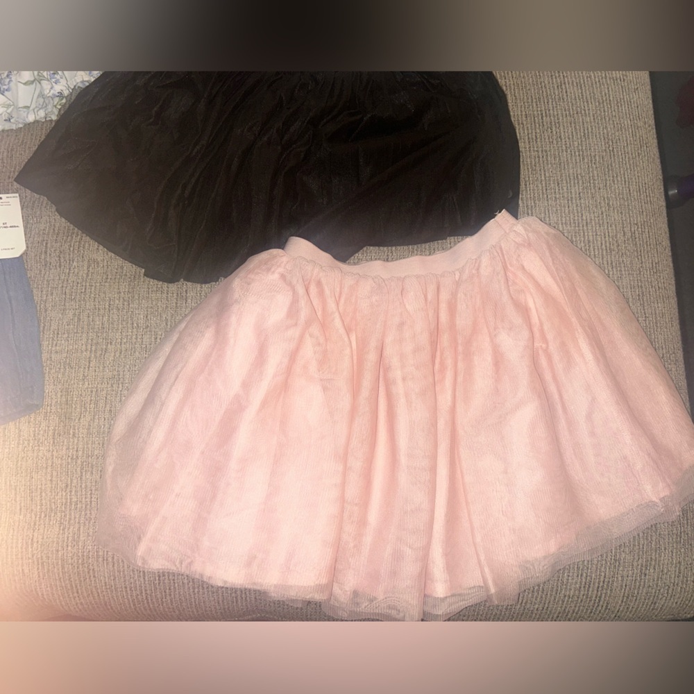 Mixed Girls' Skirt & Short Lot - Navy, Black, Pink, Chambray, Floral - Picture 2 of 11
